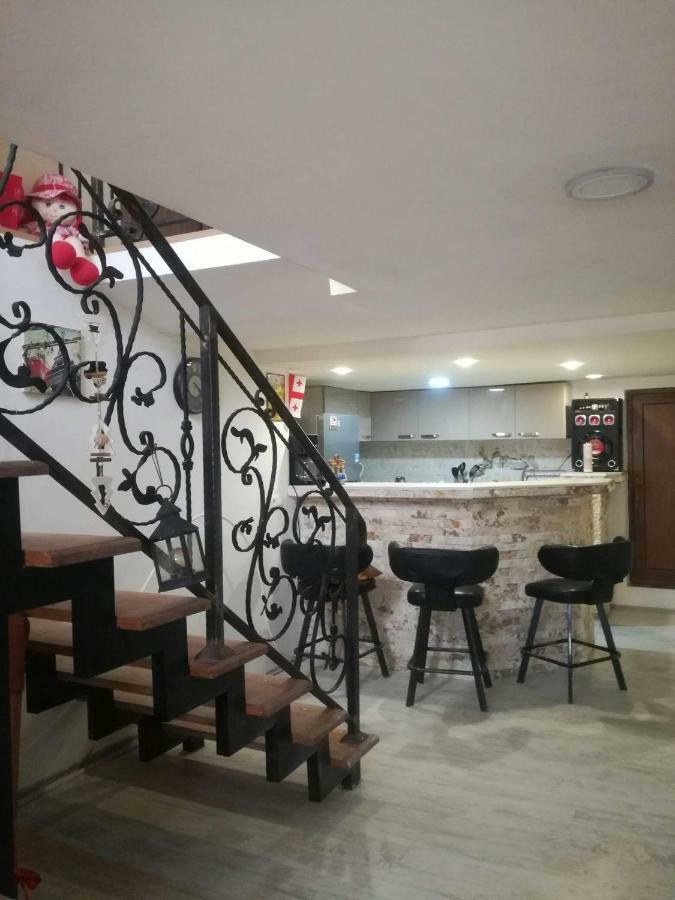 Happy Pandasn12 Hotel Borjomi ภายนอก รูปภาพ